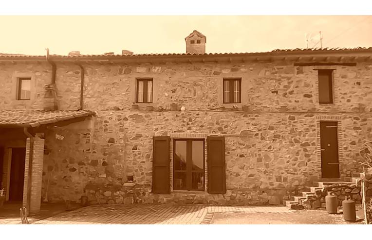 casa indipendente in vendita ad Arcidosso in zona Salaiola