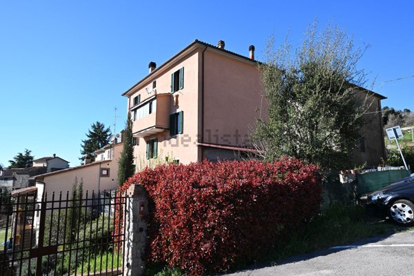 appartamento in vendita ad Arcidosso