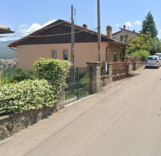 casa indipendente in vendita ad Arcidosso in zona Montelaterone