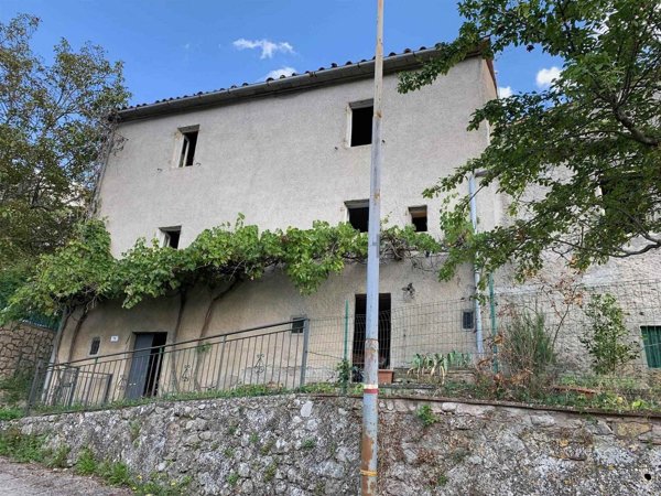 casa semindipendente in vendita ad Arcidosso