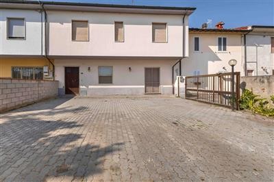 casa indipendente in vendita ad Arcidosso in zona San Lorenzo