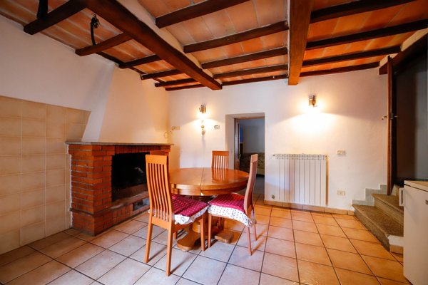 casa indipendente in vendita ad Arcidosso in zona Bagnoli