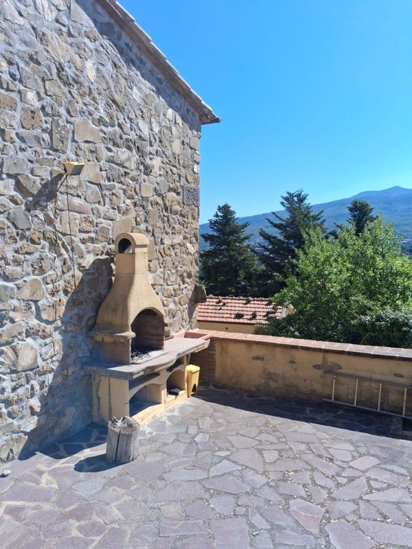 casa indipendente in vendita ad Arcidosso in zona Montelaterone