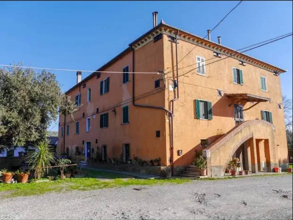 appartamento in vendita a Campagnatico in zona Arcille