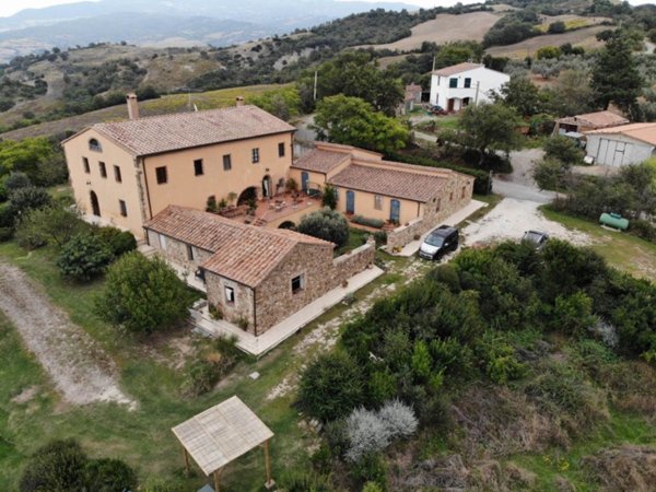 casa indipendente in vendita a Campagnatico