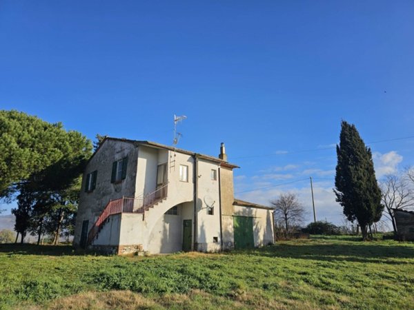 casa indipendente in vendita a Campagnatico