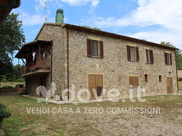 casa indipendente in vendita a Campagnatico