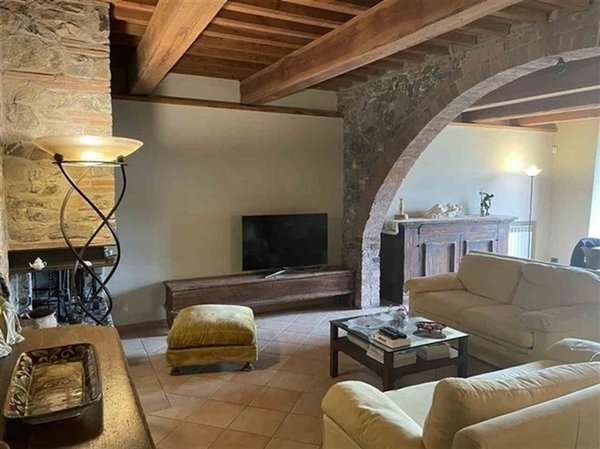 casa indipendente in vendita a Campagnatico