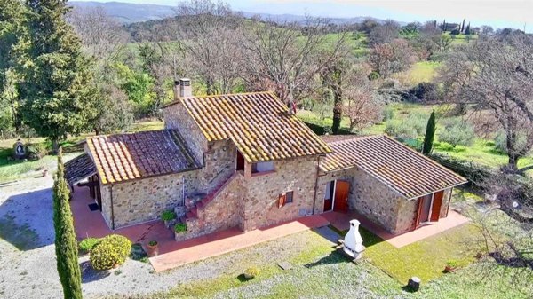 azienda agricola in vendita a Campagnatico in zona Montorsaio