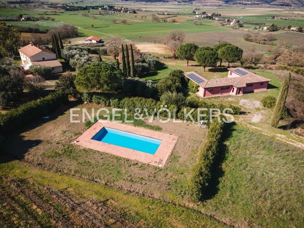 casa indipendente in vendita a Campagnatico