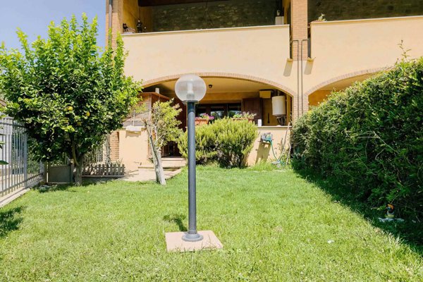 appartamento in vendita a Campagnatico in zona Arcille