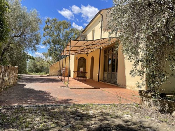 casa indipendente in vendita a Campagnatico