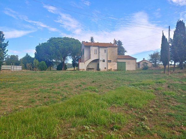casa indipendente in vendita a Campagnatico