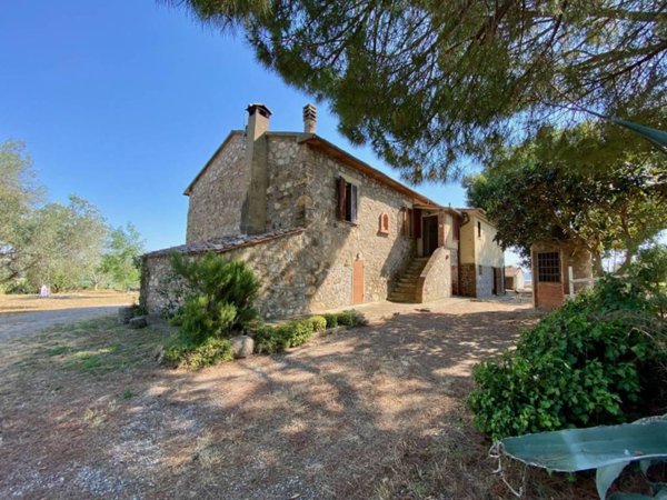 casa indipendente in vendita a Campagnatico
