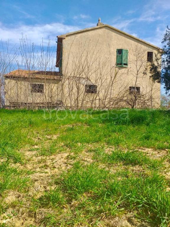 casa indipendente in vendita a Campagnatico