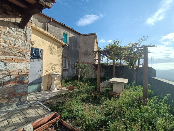 casa indipendente in vendita a Campagnatico
