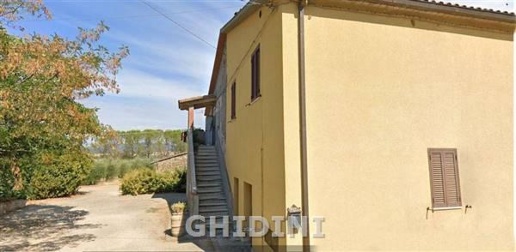 appartamento in vendita a Campagnatico in zona Arcille