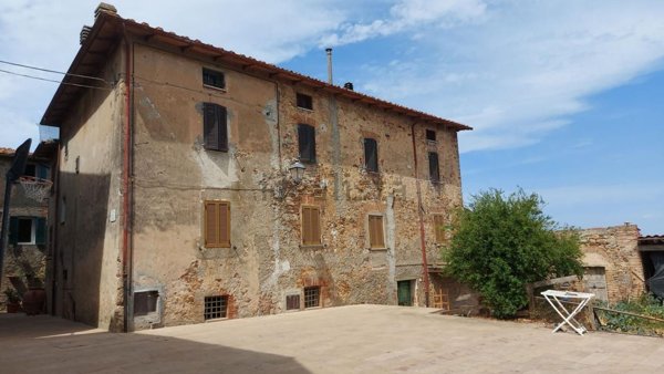 appartamento in vendita a Campagnatico in zona Montorsaio