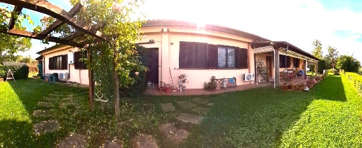 casa indipendente in vendita a Campagnatico