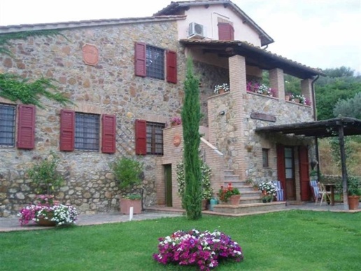 appartamento in vendita a Campagnatico