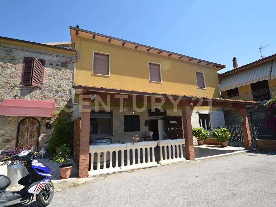 locale commerciale in vendita a Campagnatico