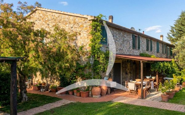 appartamento in vendita a Campagnatico in zona Montorsaio