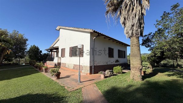 casa indipendente in vendita a Campagnatico