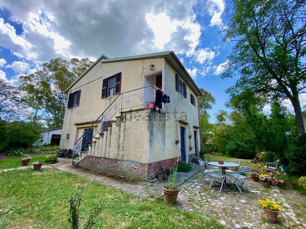 casa indipendente in vendita a Campagnatico