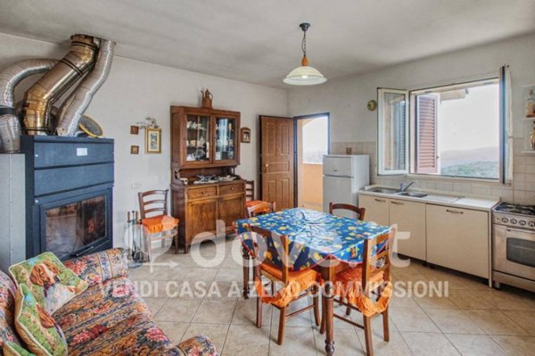 casa indipendente in vendita a Campagnatico