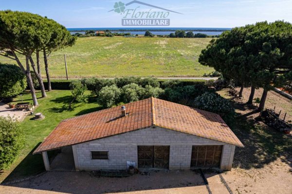 casa indipendente in vendita a Capalbio in zona Selva Nera