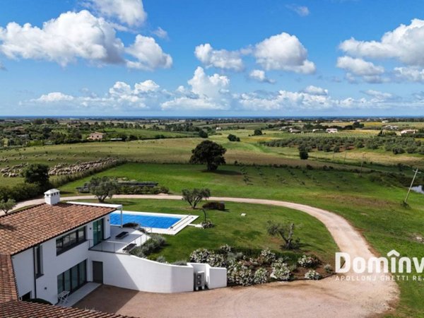 casa indipendente in vendita a Capalbio in zona Pescia Fiorentina