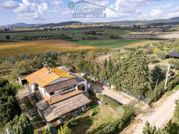 casa indipendente in vendita a Capalbio in zona Borgo Carige