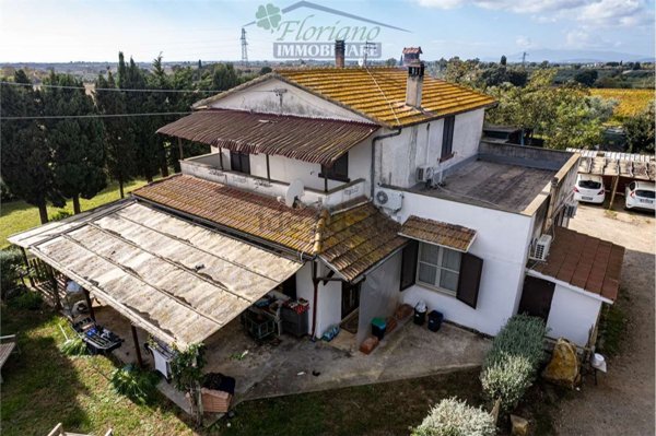 casale in vendita a Capalbio