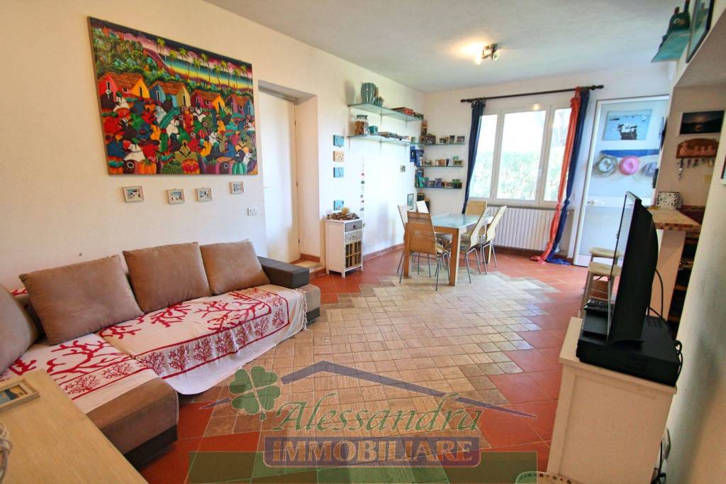 appartamento in vendita a Capalbio in zona Borgo Carige