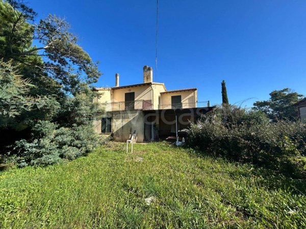 casa indipendente in vendita a Capalbio
