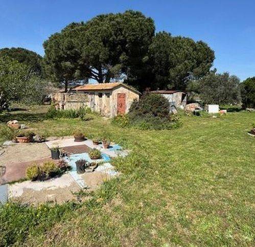 appartamento in vendita a Capalbio in zona Borgo Carige
