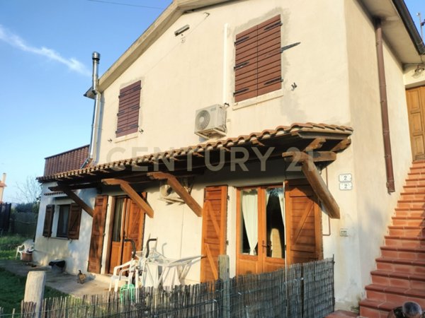 casa indipendente in vendita a Capalbio