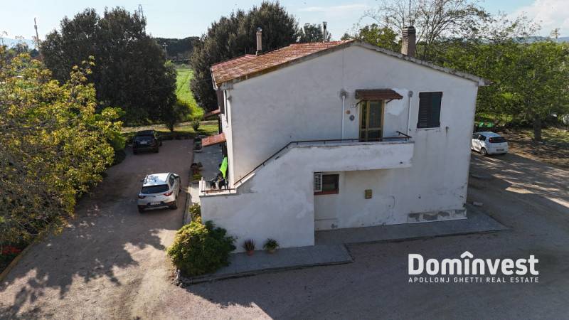 casa indipendente in vendita a Capalbio in zona Selva Nera