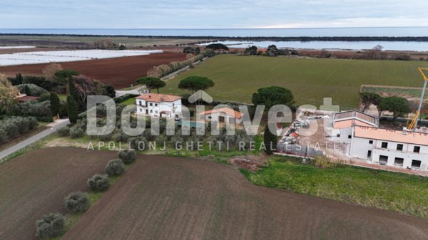 casa indipendente in vendita a Capalbio in zona Selva Nera