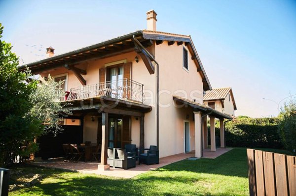 casa indipendente in vendita a Capalbio in zona Borgo Carige