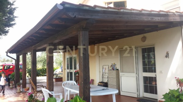 casa indipendente in vendita a Capalbio in zona Borgo Carige