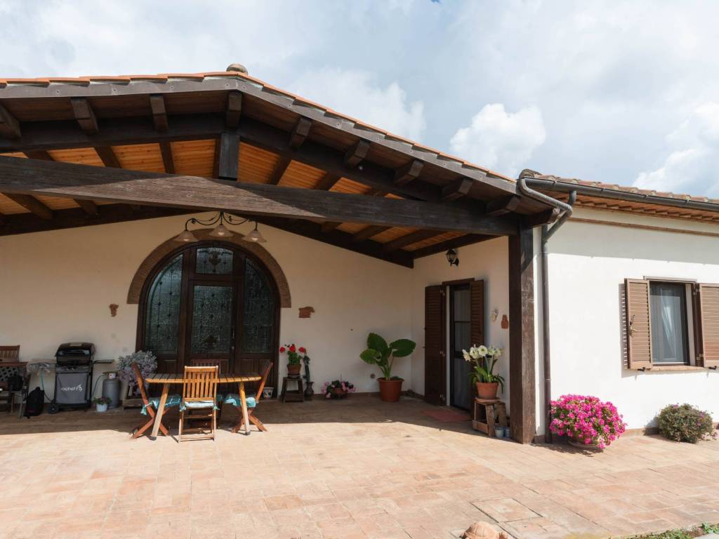 casa indipendente in vendita a Capalbio
