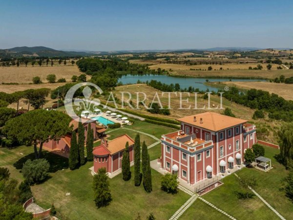 negozio in vendita a Capalbio