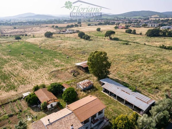 casa indipendente in vendita a Capalbio in zona Borgo Carige
