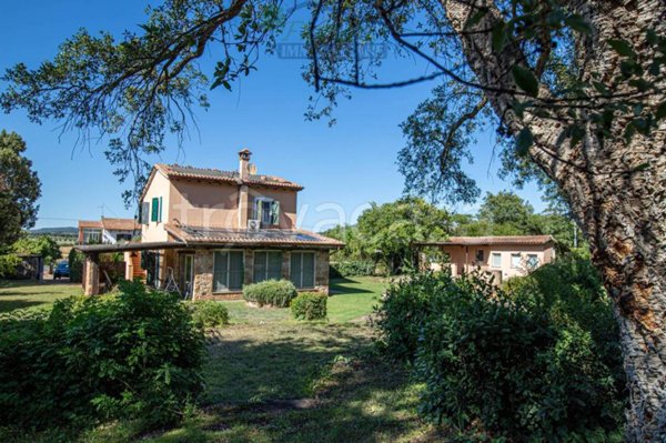 casa indipendente in vendita a Capalbio