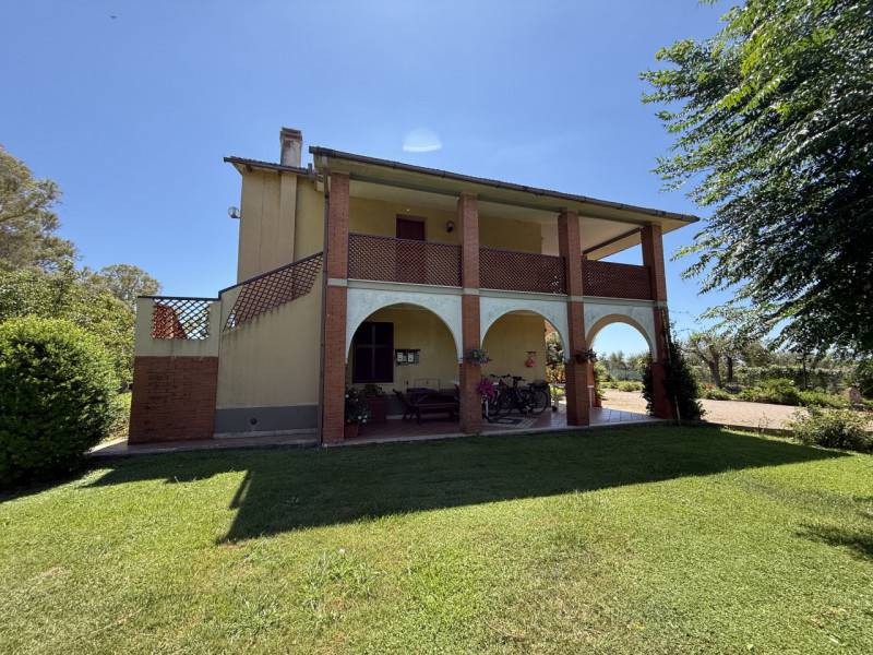 casale in vendita a Capalbio in zona Borgo Carige