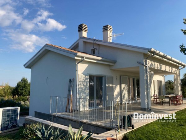 casa indipendente in vendita a Capalbio