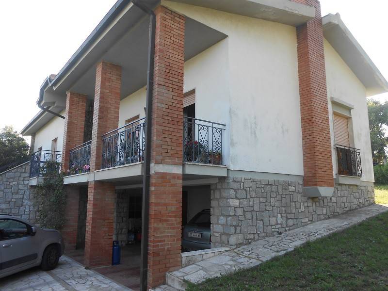 casa indipendente in vendita a Capalbio