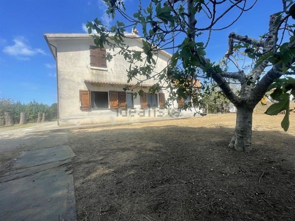 casale in vendita a Capalbio