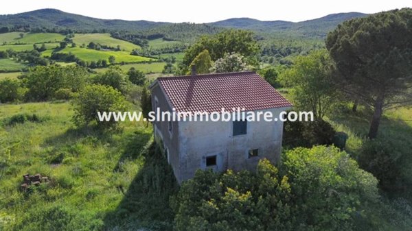 casa indipendente in vendita a Capalbio
